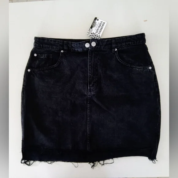 H&M Denim Skirt - Picture 1 of 5